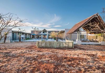 Kruger Sunset Lodge - Living with Lions