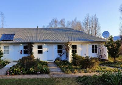 The Edge Mountain Retreat