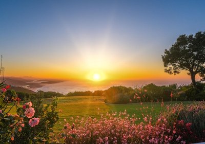 Hilltop Country Lodge