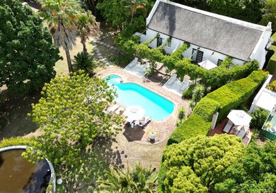 Rothman Manor De Luxe Guest Retreat