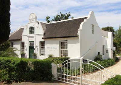 Rothman Manor De Luxe Guest Retreat