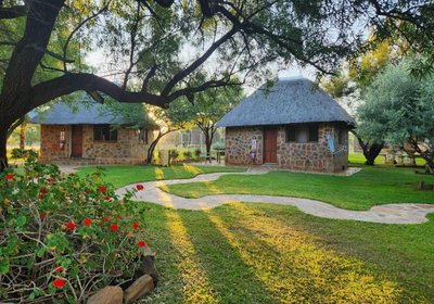 Rocking Giraffe Bush Lodge