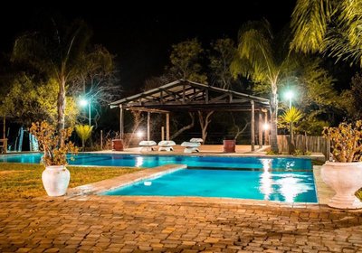 Mela Luxury Game Lodge