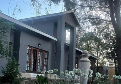 12 on York Guesthouse