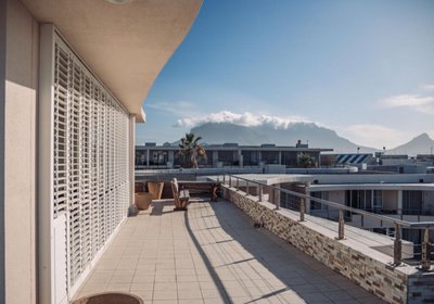 Lagoon Shoreline Penthouse