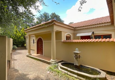 Clarens Butterfly Villa