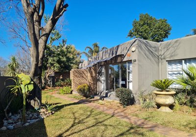 Fourways Guest House