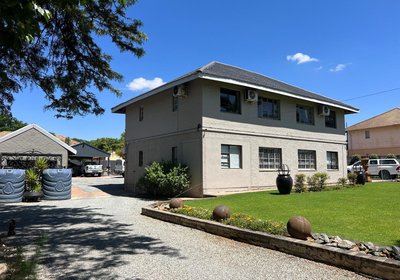 Modern Goldfields Apartment