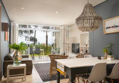 Umdloti - Stylish Beachscape