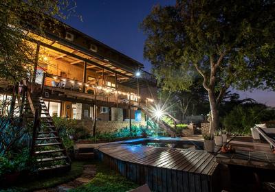 Hennie's Rest Guest House