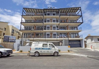 The Manhattan on Coral