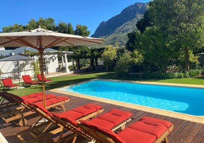 Banhoek Corner Guesthouse