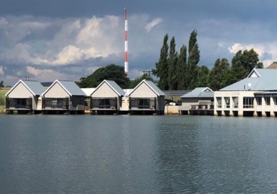 Millys Restaurant and Chalets