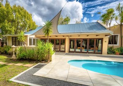 Botanica Guest House