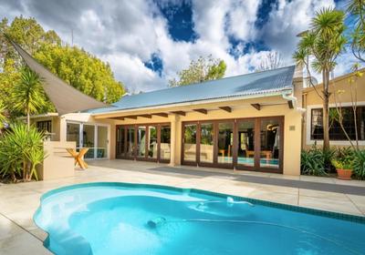 Botanica Guest House