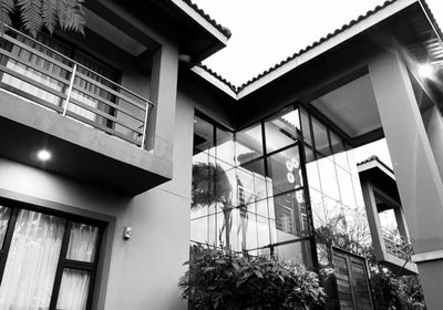 M-Crystals Guesthouse