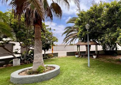 Lagoon Chalets and Caravan Park