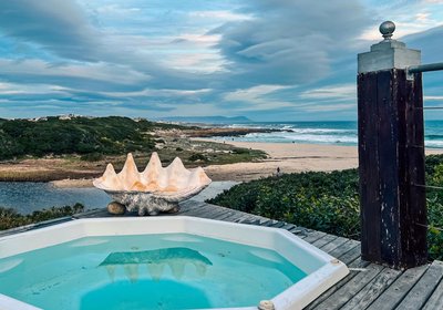 Kennedy's Beach Villa