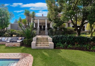 Rose Road Manor - Houghton Estate