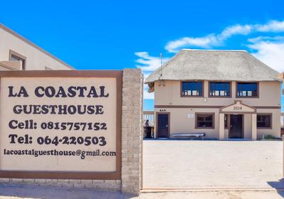 La Coastal Guesthouse