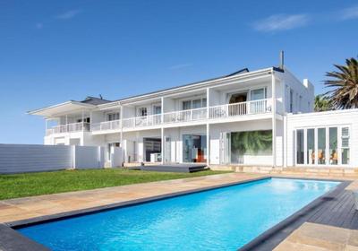 Dolphin Bay Boutique Hotel and Spa