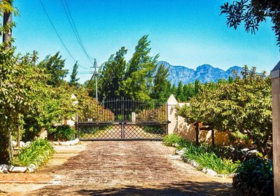 De Leeuwenhof Estate