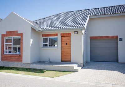 1 on York - Townhouse 50