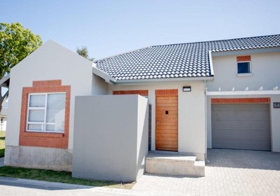 1 on York - Townhouse 54