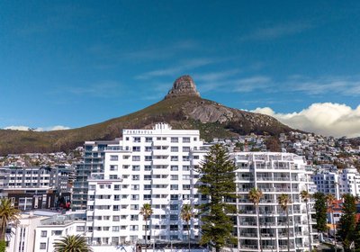 Peninsula All Suite Hotel