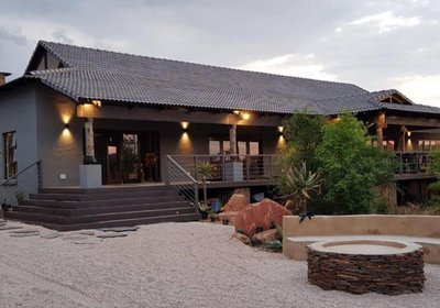 Stay At Simbali