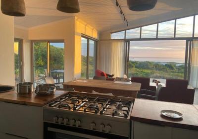 Sarah's Place -Stilbaai