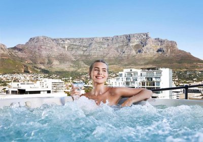 Manhattan Luxury Studio with Jacuzzi