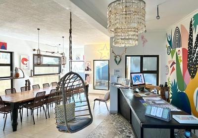 Skeleton Beach Backpackers