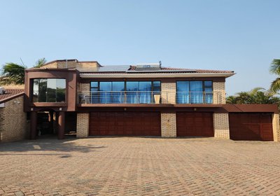 Bon à Vie B&B & Self Catering & BnB Gonubie. Full Solar System, no loadshedding