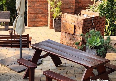 Bon à Vie B&B & Self Catering & BnB Gonubie. Full Solar System, no loadshedding