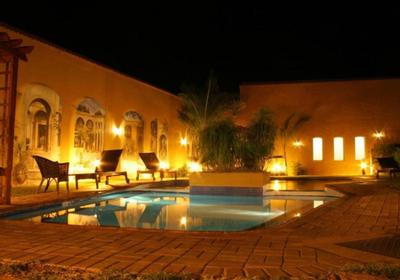 Desert Palace Hotel & Casino Resort