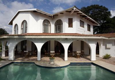 Bizafrika Guest Lodge and Conference Centre