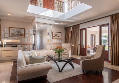 Nova Constantia Boutique Residence