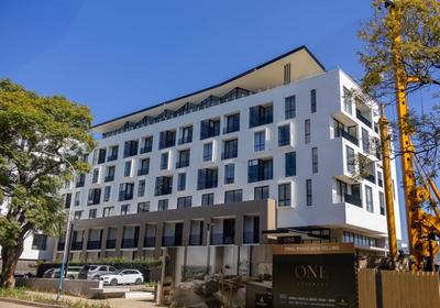 One Rosebank Executive Apartment Hotel