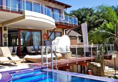 Kosmos Manor Guest House