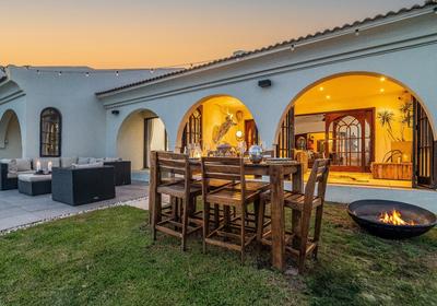 Sea Salt Big Beach House|Sheffield Beach