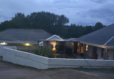 Country Life LifeStyle