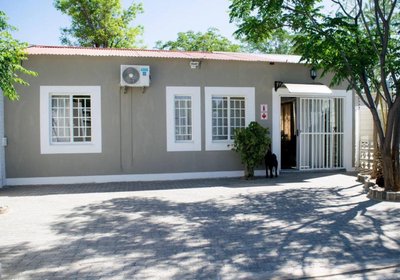 Bateleur Self Catering