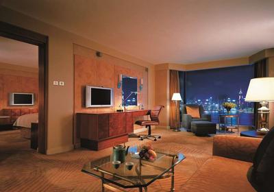 Premier Harbour View Suite