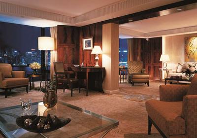 Presidential Suite Living room H