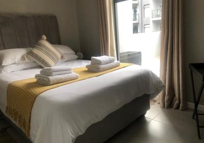 Millennial Arch @ 33 (4 Sleeper)