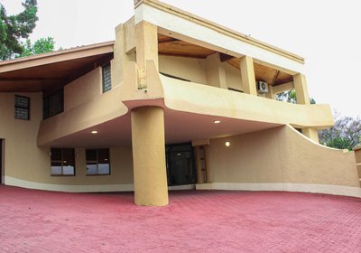 The Pillows Suites Villa