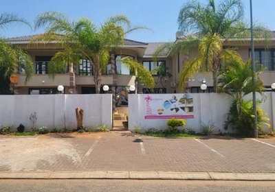 Villa Hadassa and Spa