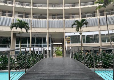 Point Waterfront Apartment by The Raz