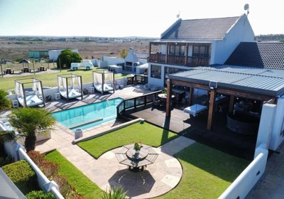 Rox & Sea Country Lodge